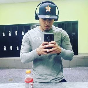 Meet your Posher, Marky